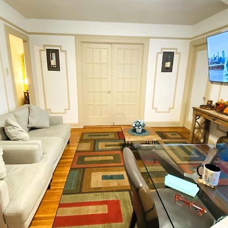 Nyc Cozy Private Bedroom With Free Parking & Near Subway - Business & Tourists นิวยอร์ก ภายนอก รูปภาพ