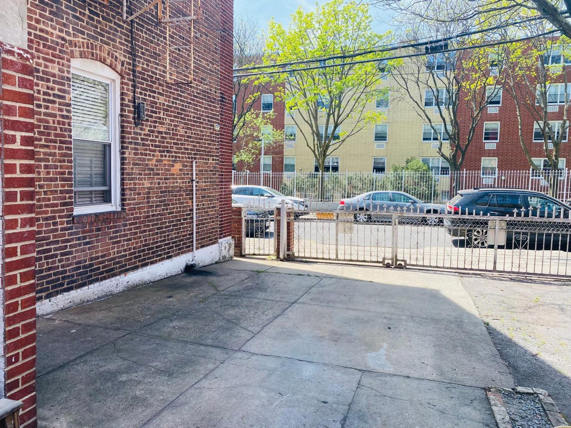 Nyc Cozy Private Bedroom With Free Parking & Near Subway - Business & Tourists นิวยอร์ก ภายนอก รูปภาพ
