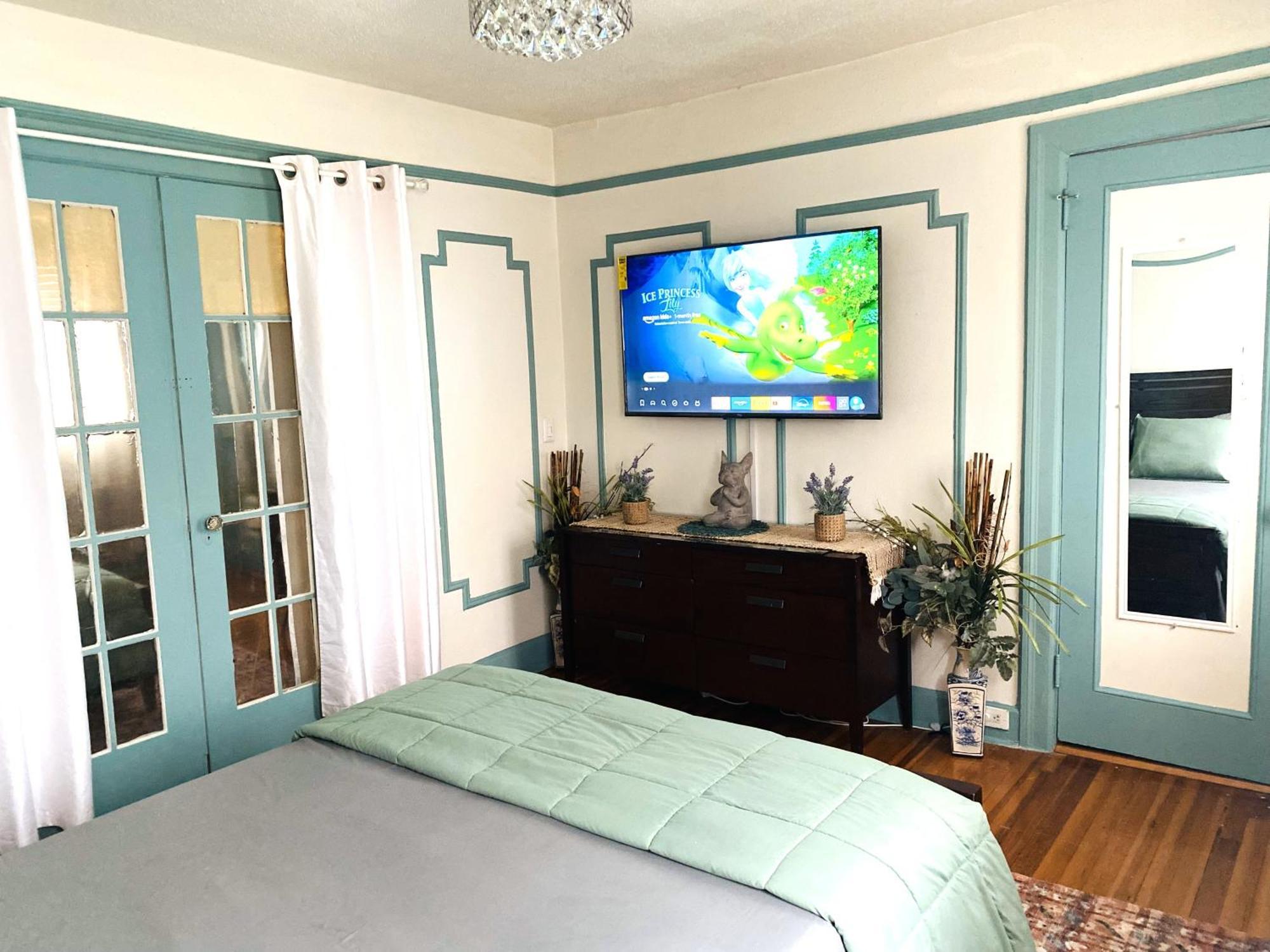 Nyc Cozy Private Bedroom With Free Parking & Near Subway - Business & Tourists นิวยอร์ก ภายนอก รูปภาพ