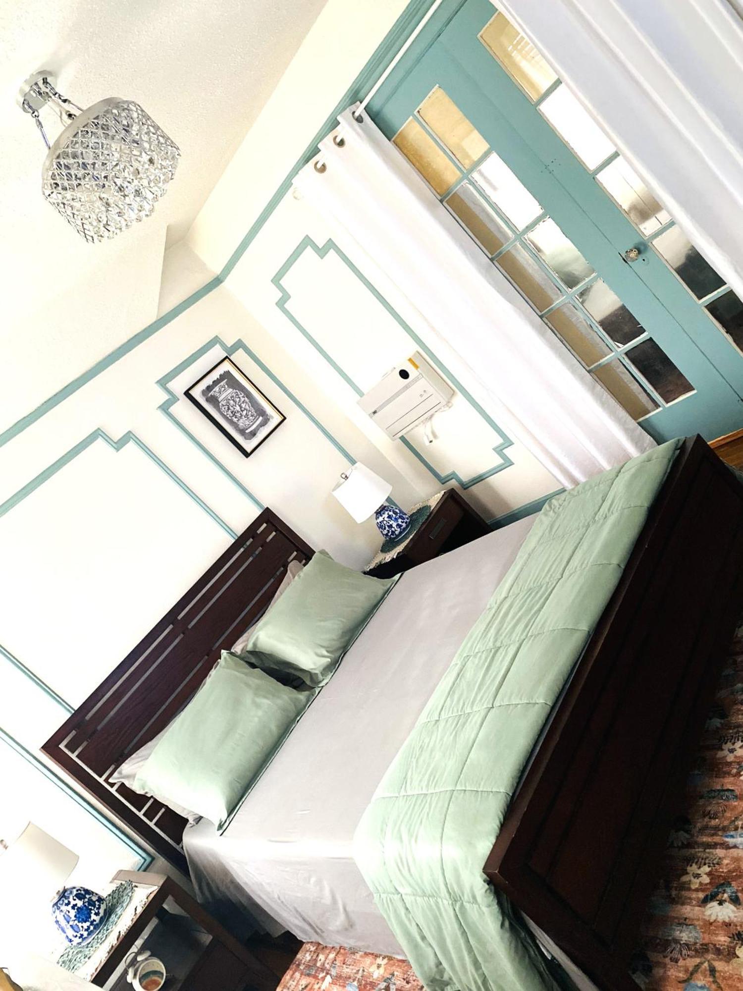 Nyc Cozy Private Bedroom With Free Parking & Near Subway - Business & Tourists นิวยอร์ก ภายนอก รูปภาพ